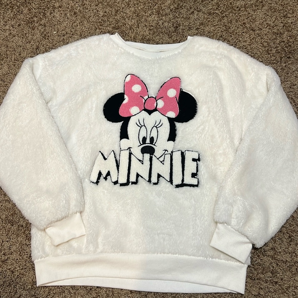 Fuzzy Minnie Mouse Sweatshirt. Size large.